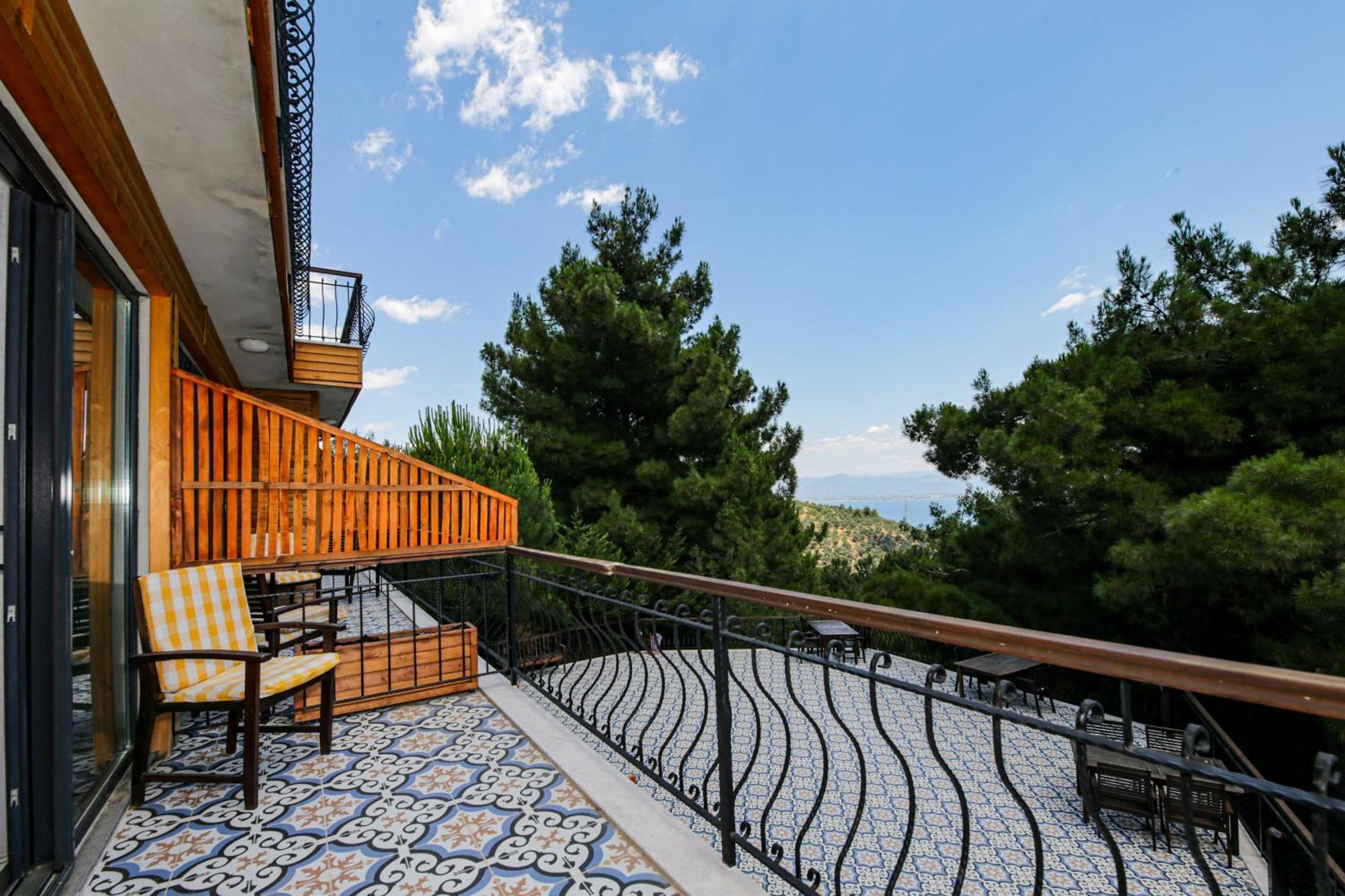 Dusler Vadisi Kazdaglari Hotel Едремит Екстериор снимка